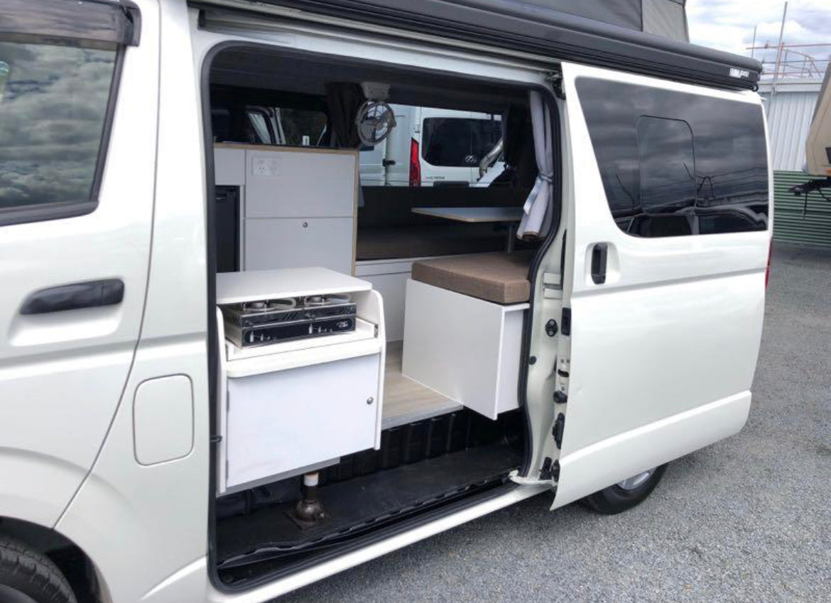 Toyota Hiace - Poptop Campervan 2016 Automatic