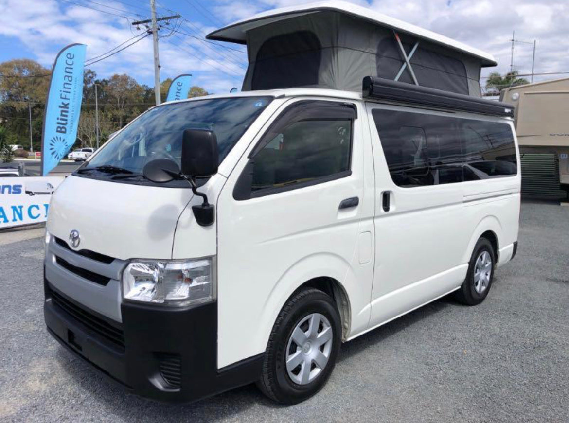 Toyota Hiace - Poptop Campervan 2016 Automatic